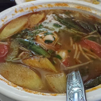 Royal Restaurant & Banquet - Canh chua tom (sweet and sour shrimp soup) - Vietnamese Near Me - Westminster, California Royal Restaurant & Banquet - Canh chua tom (sweet and sour shrimp soup) - Vietnamese Near Me - Westminster, California