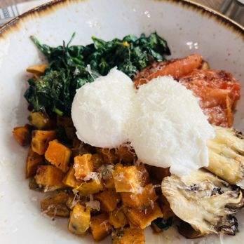 Graze Restaurant - Power bowl - American Near Me - Campbell Hall, New York