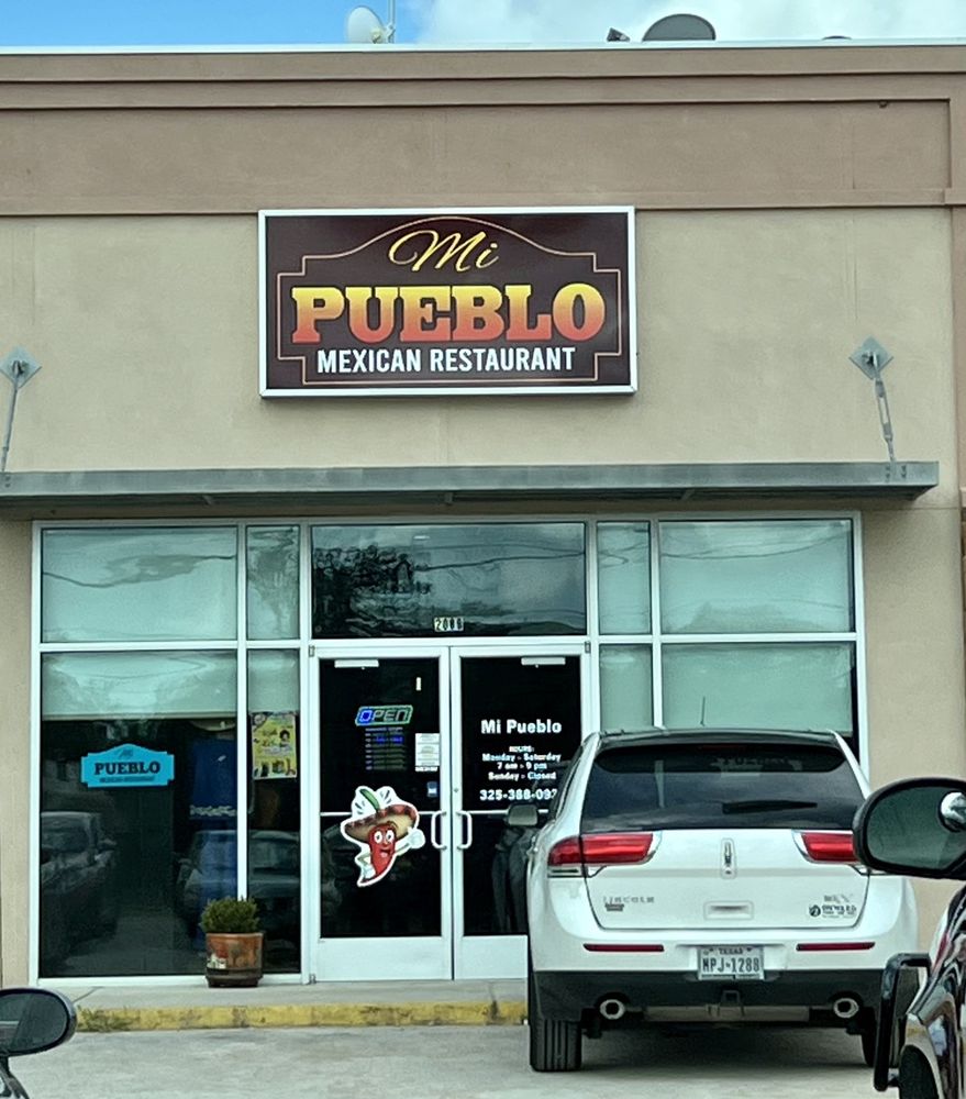 Mi Pueblo Logo