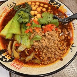 Yu Noodles - N2. Noodles and Chickpea Minced Pork