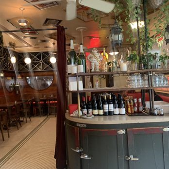 Juliette Restaurant - Insideeee - Bars Near Me - Brooklyn, New York Juliette Restaurant - Insideeee - Bars Near Me - Brooklyn, New York