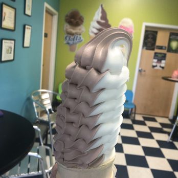 The Sundae Station - Medium twist cone - Ice Cream & Frozen Yogurt Near Me - Bowling Green, Ohio The Sundae Station - Medium twist cone - Ice Cream & Frozen Yogurt Near Me - Bowling Green, Ohio