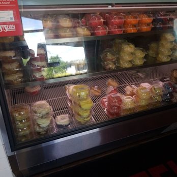 JJ Fish & Chicken - Hella desserts - Seafood Near Me - Vallejo, California