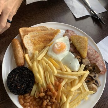 La Taaza - Full English breakfast - Italian Near Me - Greater London, XGL La Taaza - Full English breakfast - Italian Near Me - Greater London, XGL