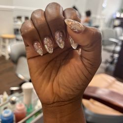 Glamour Nails & lashes - Nail design with Jenny the owner :)