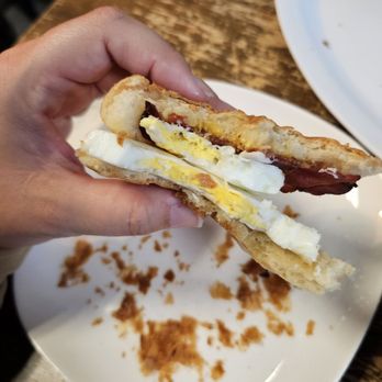 Baldwin Perk - BREAKFAST SANDWICH - Cafes Near Me - Orlando, Florida Baldwin Perk - BREAKFAST SANDWICH - Cafes Near Me - Orlando, Florida