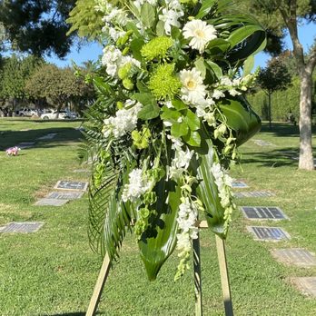 Brea Florist - Splash - Florists Near Me - Brea, California
