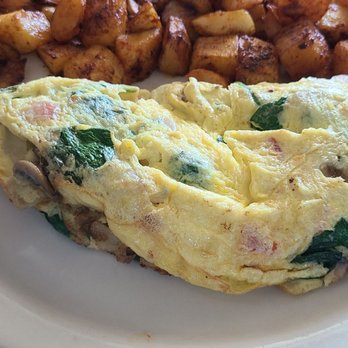 Cafe 126 - Veggie omelette and potatoes - Breakfast & Brunch Near Me - Ventura, California Cafe 126 - Veggie omelette and potatoes - Breakfast & Brunch Near Me - Ventura, California