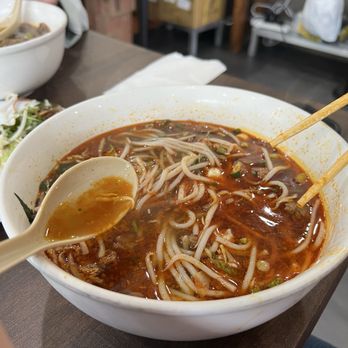 Teabreak Pho & Boba Sterling - WS1. Hue Style Spicy Noodle Soup - Bún Bò Huế - Vietnamese Near Me - Sterling, Virginia Teabreak Pho & Boba Sterling - WS1. Hue Style Spicy Noodle Soup - Bún Bò Huế - Vietnamese Near Me - Sterling, Virginia