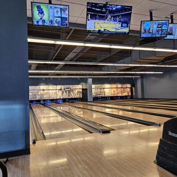 Pinstripes - bowling.... - Bowling Near Me - San Mateo, California Pinstripes - bowling.... - Bowling Near Me - San Mateo, California