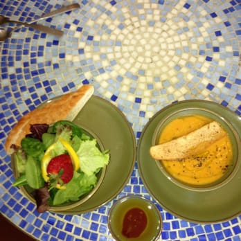 Limonata Cafe - Tomato basil soup and heathen salad - Coffee & Tea Near Me - Albuquerque, New Mexico