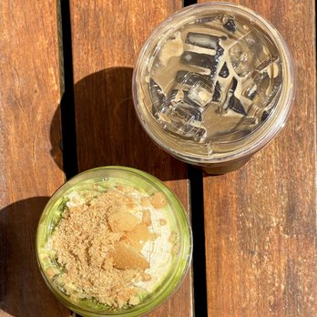 Ceré Tea - Banana Pudding Matcha Einspanner and Kokuto Hojicha Latte - Bubble Tea Near Me - Milpitas, California Ceré Tea - Banana Pudding Matcha Einspanner and Kokuto Hojicha Latte - Bubble Tea Near Me - Milpitas, California