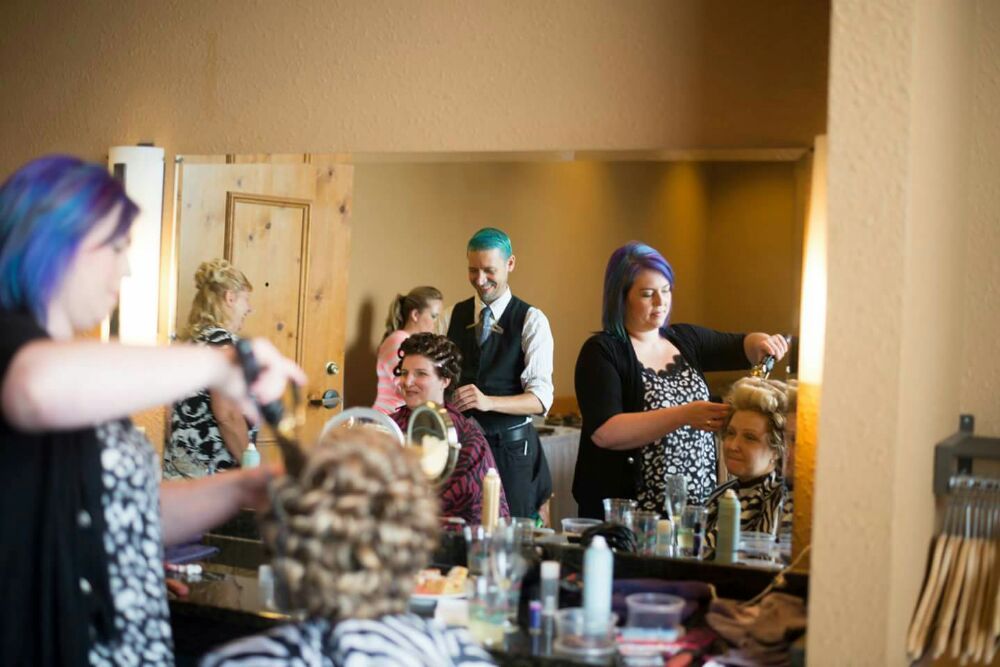 SALON COLLECTIVE Updated September 2024 30 Photos & 25