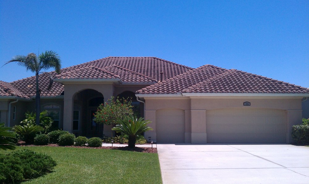 Slide of Soapy D's Exterior Cleaning