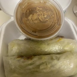 Grilled pork spring rolls