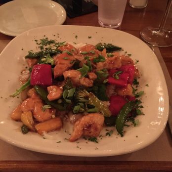 Red Fox Bar & Grille - Chicken Stir Fry - American Near Me - Jackson, New Hampshire Red Fox Bar & Grille - Chicken Stir Fry - American Near Me - Jackson, New Hampshire