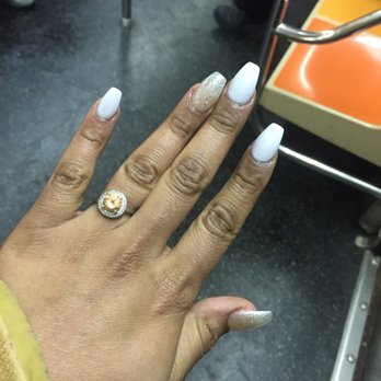 NAILBERRY - Nail Salons Near Me - Astoria, New York