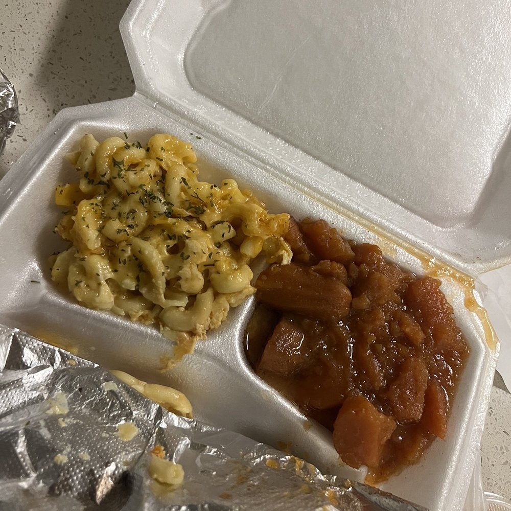 Boss Queens Soul Cafe - Soul Food Near Me - Norfolk, Virginia