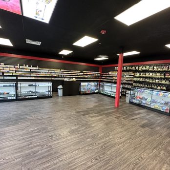 FRIENDLY TOBACCO VAPE - Updated June 2026 - 14 Photos - 2801 36th Ave NW,  Norman, Oklahoma - Vape Shops