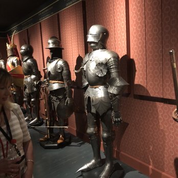 Marksburg - Suits of amour - Museums Near Me - Braubach, RP