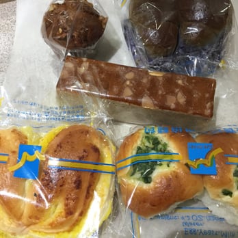 Sun Pearl Bakery - Taro bun, coffee cake and more. - Taiwanese Near Me - Orlando, Florida Sun Pearl Bakery - Taro bun, coffee cake and more. - Taiwanese Near Me - Orlando, Florida