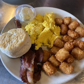 Jamie's Cafe - 2 Egg Breakfast - Cafes Near Me - Elk Grove, California
