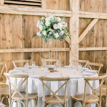 F Dellit Designs - Eric and Jenn Photography - Florists Near Me