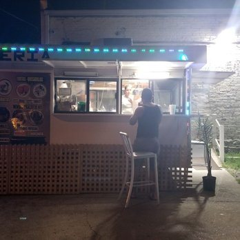 Taqueria El Valiente - This is the outside taco stand option to order from & where all the cooking is done. - Mexican Near Me - Nashville, Tennessee Taqueria El Valiente - This is the outside taco stand option to order from & where all the cooking is done. - Mexican Near Me - Nashville, Tennessee