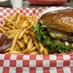 "Ultimate Smash" burger with Cajun seasoned shoe-string fries