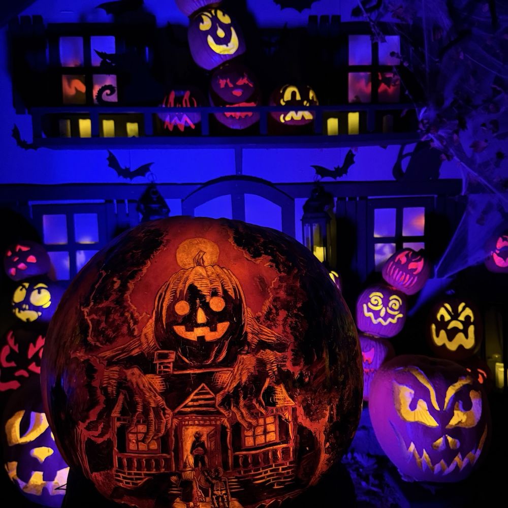 Jack-O-Lantern Spectacular - Zoos Near Me - Apple Valley, Minnesota Jack-O-Lantern Spectacular - Zoos Near Me - Apple Valley, Minnesota