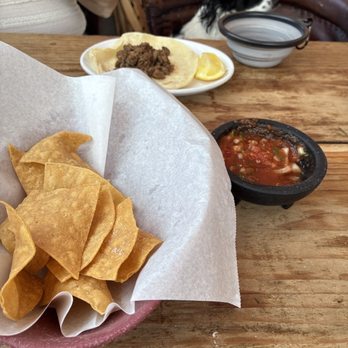 El Rinconcito Restaurante y Cafe - Chips And Salsa. - Mexican Near Me - Greenfield, California