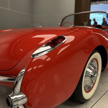 Savoy Automobile Museum - Car inside museum on display - Museums Near Me - Cartersville, Georgia