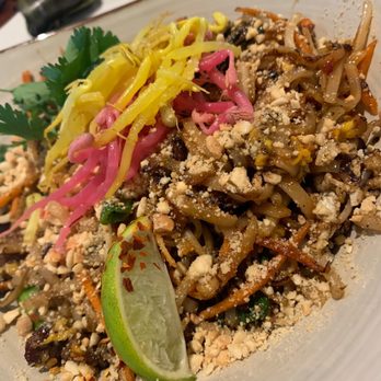 Malai Kitchen - Beef Pad Thai - Thai Near Me - Dallas, Texas Malai Kitchen - Beef Pad Thai - Thai Near Me - Dallas, Texas