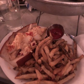 Neptune Oyster - Maine Lobster Roll Sandwich - Seafood Near Me - Boston, Massachusetts Neptune Oyster - Maine Lobster Roll Sandwich - Seafood Near Me - Boston, Massachusetts