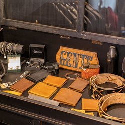 Youngbloods - Wallet's and men's accessories