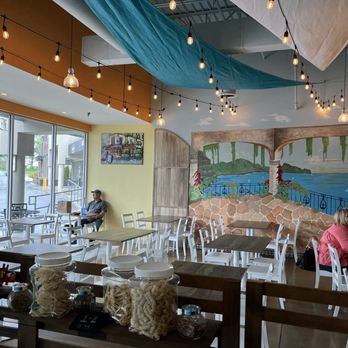 Tutti Da Gio - Dining room - Sicilian Near Me - Hendersonville, Tennessee Tutti Da Gio - Dining room - Sicilian Near Me - Hendersonville, Tennessee