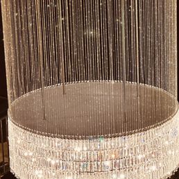 Chandelier Red Rock