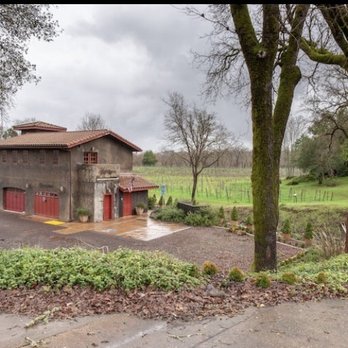 Gracianna Winery - Our Home away from Home - Wine Tasting Room Near Me - Healdsburg, California