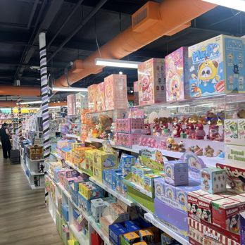 Catch - Toy Stores Near Me - Los Angeles, California