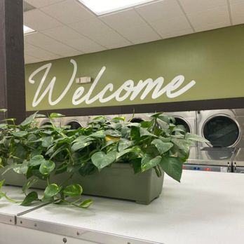 North Tryon Laundromat - Laundromat Near Me - Charlotte, North Carolina North Tryon Laundromat - Laundromat Near Me - Charlotte, North Carolina