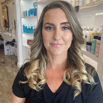 The Blowzone - Makeup Artists Near Me - Palm Beach Gardens, Florida