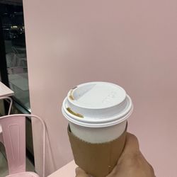 Pink Chocolate - Free with Crepe order