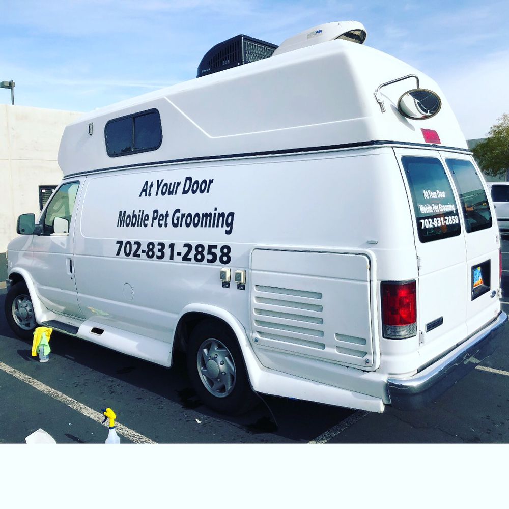 at your door mobile pet grooming