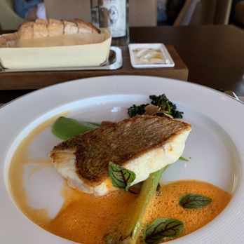 Cafe Gray Deluxe - Bars Near Me - Hong Kong, HK