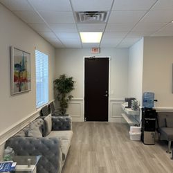 Simply Men's Health - Patient waiting area.