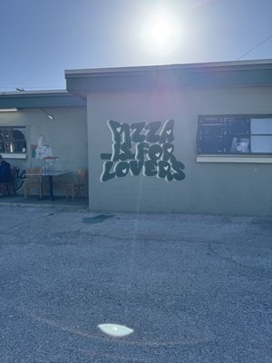 Lovers Pizzeria by null