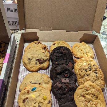 Insomnia Cookies - Ice Cream & Frozen Yogurt Near Me - Houston, Texas