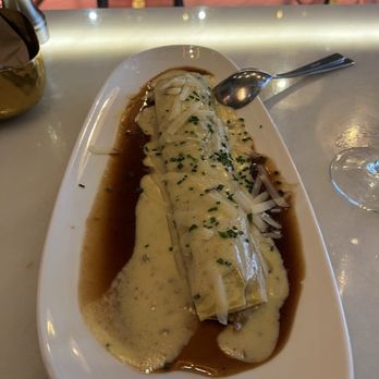 lucero - Canelón de Pato y Foie del menú de sugerencias. - Restaurants Near Me - Sanlúcar de Barrameda, California lucero - Canelón de Pato y Foie del menú de sugerencias. - Restaurants Near Me - Sanlúcar de Barrameda, California