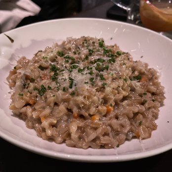 Peak with Priceless Restaurant & Bar - Creamy Farro - New American Near Me - New York, New York Peak with Priceless Restaurant & Bar - Creamy Farro - New American Near Me - New York, New York
