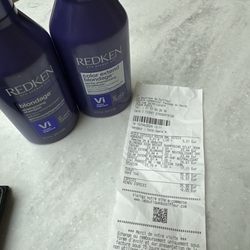La Boutique du Coiffeur - Terrible info/ customer service